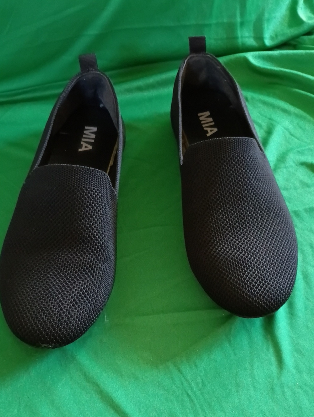 MIA Black Knit Slip-On Flats